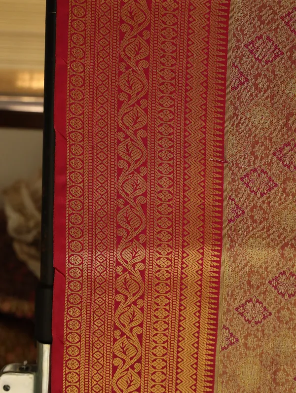 Royal_Blue_Gadwal_Inspired_Semi_Silk_Saree_With_Contrast_Border