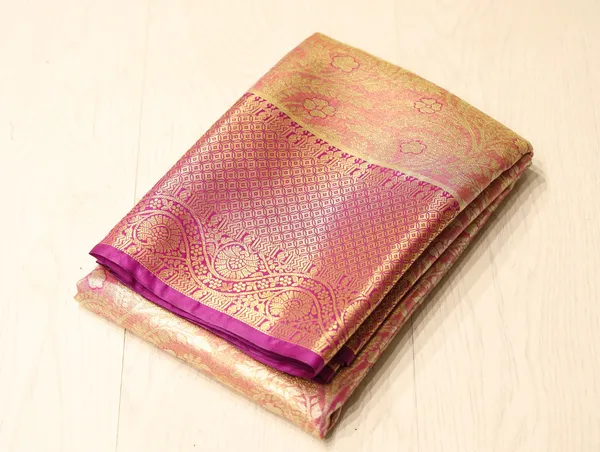Rose_Pink_Uppada_Inspired_Semi_Silk_Saree_With_Contrast_Border