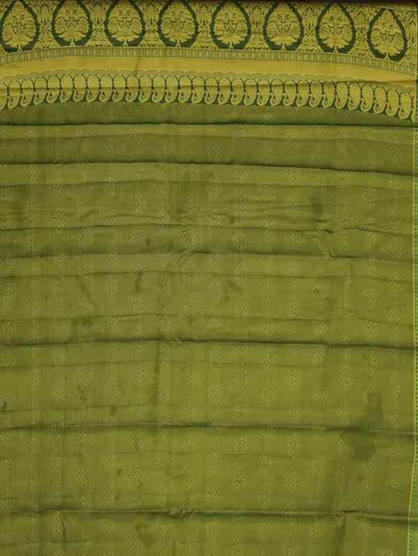 Beige_Gold_Kanchipuram_Inspired_Semi_Silk_Saree_With_Wide_Contrast_Border