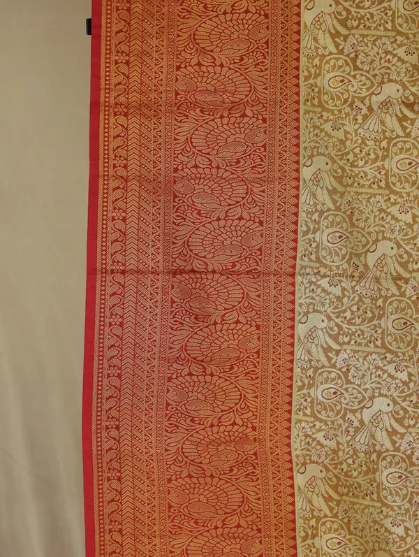 Olive_Green_Kanchipuram_Inspired_Semi_Silk_Saree_With_Wide_Contrast_Border