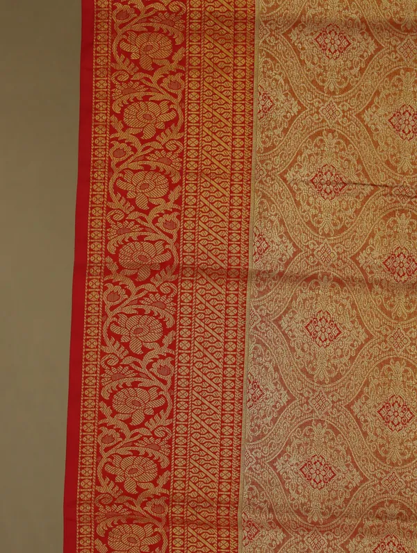 Golden_Beige_Kanchipuram_Inspired_Semi_Silk_Saree_With_Wide_Contrast_Border