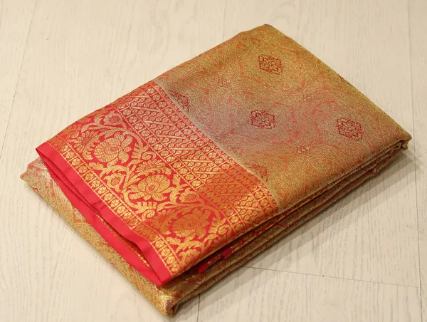 Golden_Beige_Kanchipuram_Inspired_Semi_Silk_Saree_With_Wide_Contrast_Border