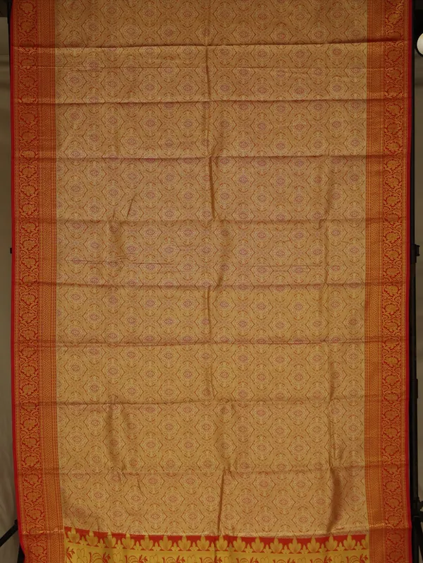 Golden_Beige_Kanchipuram_Inspired_Semi_Silk_Saree_With_Wide_Contrast_Border