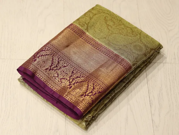 Olive_Green_Gadwal_Inspired_Semi_Silk_Saree_With_Wide_Contrast_Border