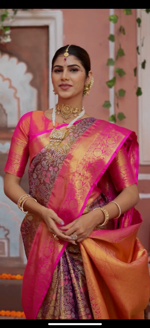Rani_Pink_Kanchipuram_Semi_Soft_Silk_Saree_With_Zari_&_Rich_Gold_Pallu
