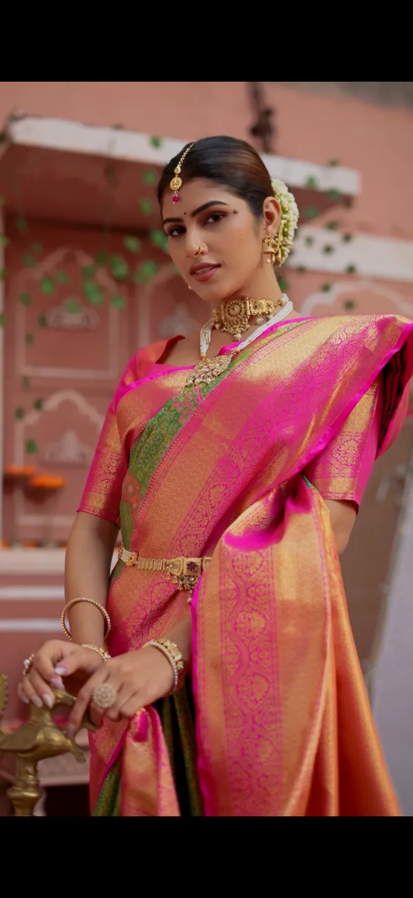 Pink_&_Bottle_Green_Kanchipuram_Inspired_Semi_Silk_Saree_With_Zari_Butta_&_Rich_Gold_Pallu