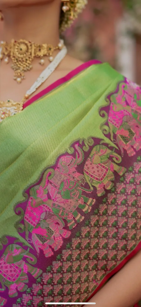 Lime_Green_&_Magenta_Kanchipuram_Kalamkari_Fusion_Semi_Silk_Saree_With_Elephant_Zari_Border_&_Heritage_Pallu