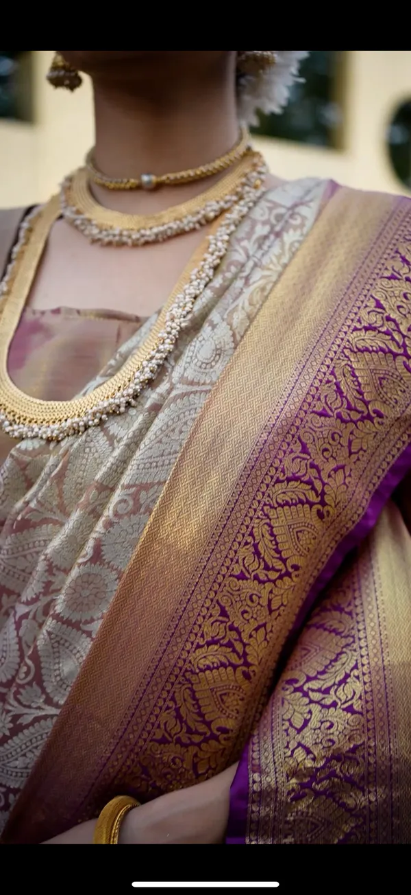 Antique_Beige_&_Royal_Purple_Kanchipuram_Bridal_Semi_Silk_Saree_With_Floral_Zari_Brocade_&_Gold_Pallu