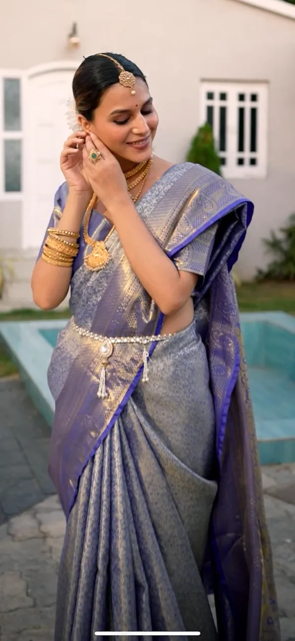 Royal_Blue_&_Steel_Grey_Kanchipuram_Inspired_Semi_Silk_Saree_With_Zari_Brocade_&_Bridal_Pallu