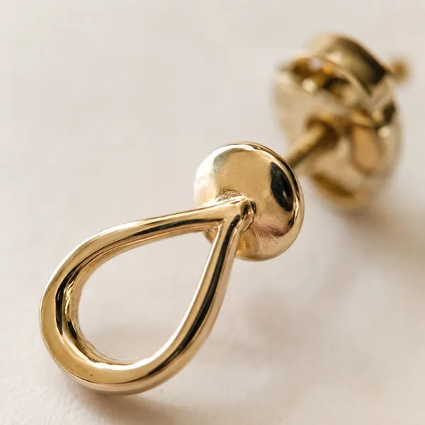 Gold_Tone_Teardrop_Drop_Earrings