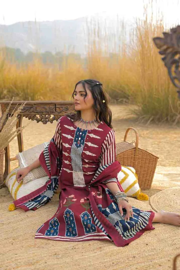 Maroon_Pure_Cotton_Kurta_Pant_And_Dupatta_Set_For_Women