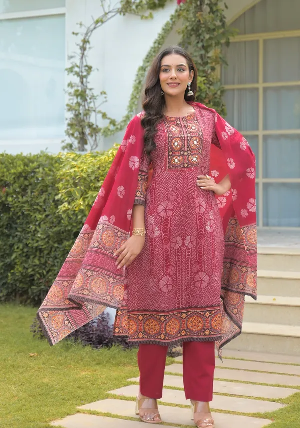 Maroon_Pure_Cotton_Kurta_Pant_And_Dupatta_Set_For_Women