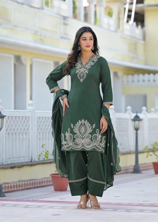Bottle_Green_Pure_Cotton_Kurti_Farshi_Salwar_And_Dupatta_Set_For_Women