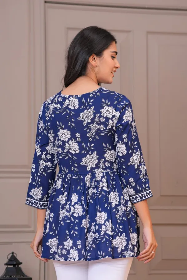Blue_Rayon_Printed_Tunic_Top_For_Women