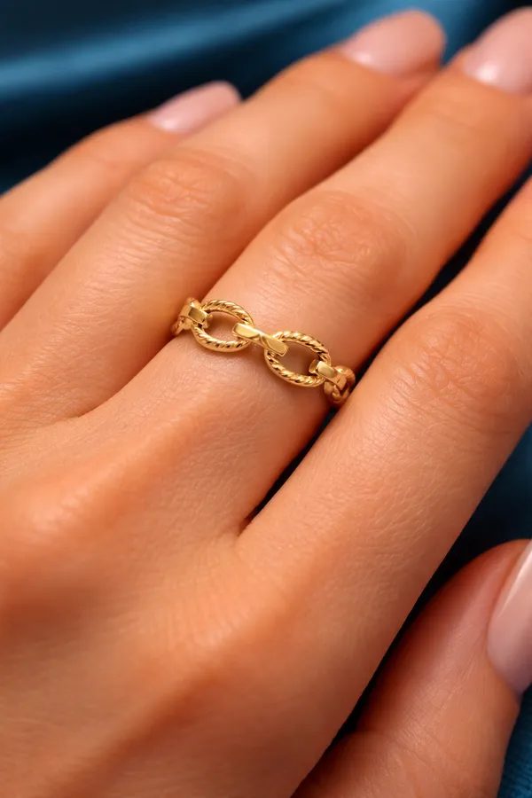 Golden_Twisted_Rope_Chain_Link_Ring_For_Women
