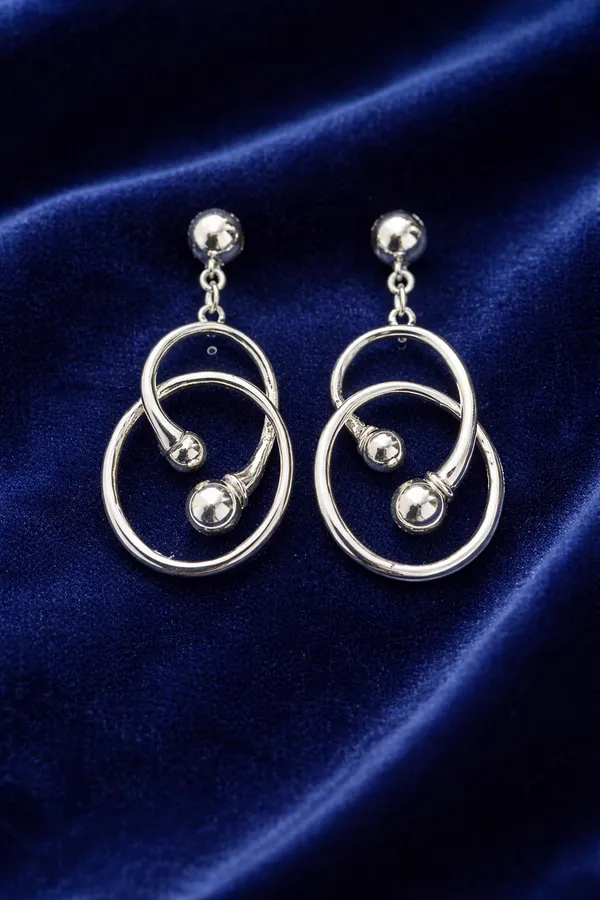 Silver_Interlocking_Circle_Tone_Drop_Earrings_With_Ball_Accents_For_Women
