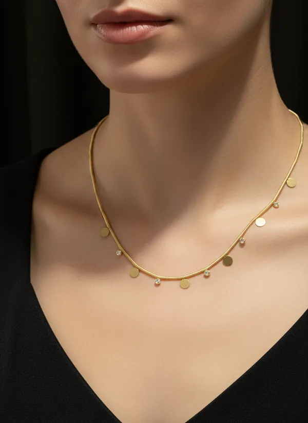 Golden_Disc_And_Crystal_Charm_Choker_Necklace_For_Women