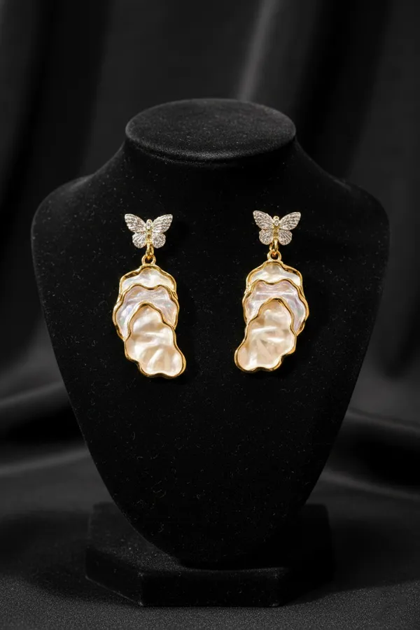 Off_White_Elegant_Butterfly_Pearl_Drop_Earrings_For_Women