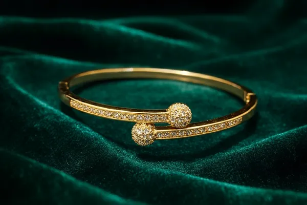 Gold_Plated_Crystal_Studded_Open_Cuff_Bracelet_With_Spherical_Ends_For_Women