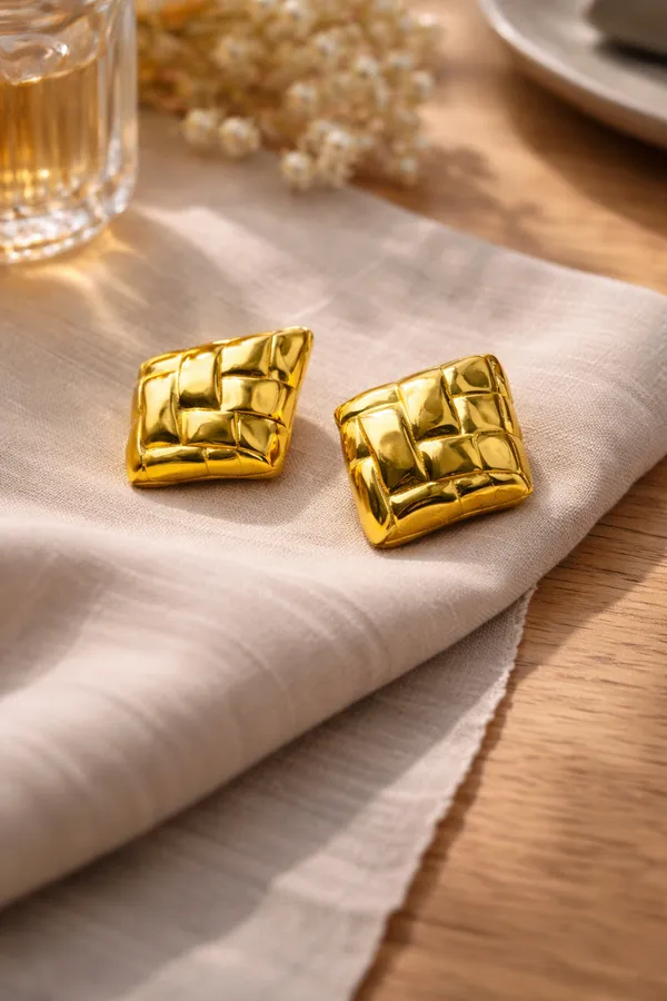 Gold_Plated_Quilted_Square_Stud_Earrings_For_Women