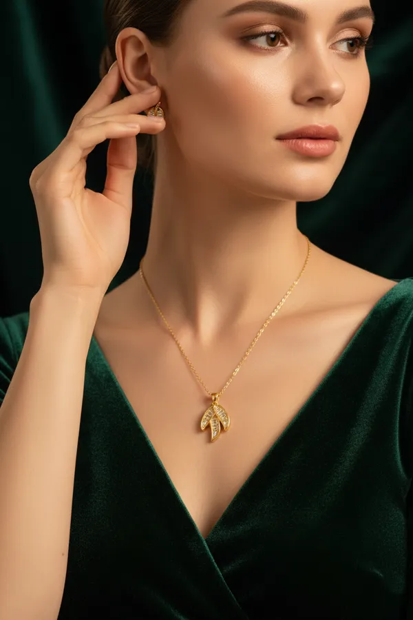 Golden_Leaf_Design_Jewelry_Set_Necklace_With_Matching_Earrings_For_Women