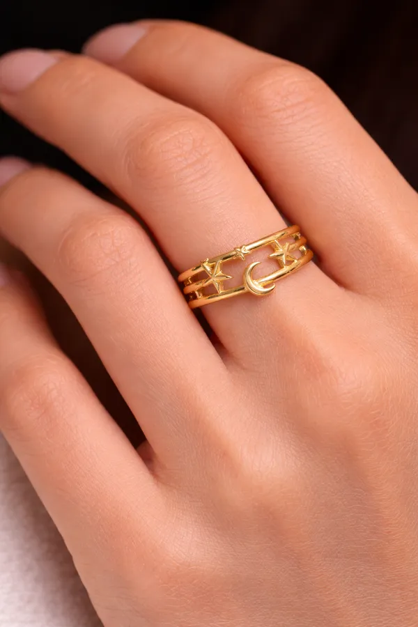 Golden_Celestial_Moon_And_Star_Gold_Plated_Ring_For_Women