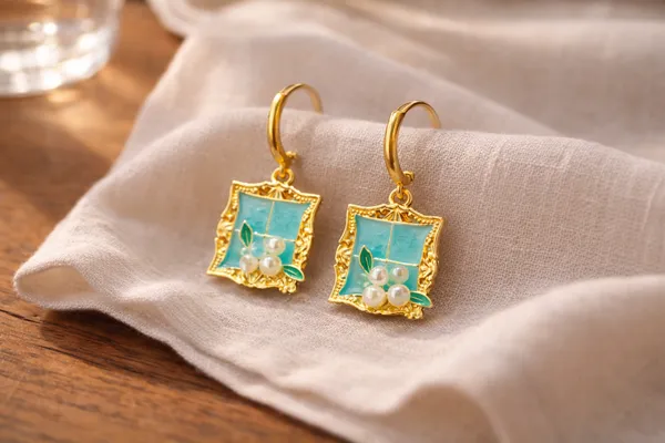 Blue_Elegant_Floral_Window_Frame_Drop_Earrings_With_Pearl_Accents_For_Women
