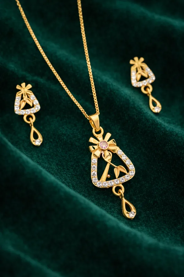 Gold_Plated_Triangle_Pendant_Necklace_Set_With_Earrings_For_Women