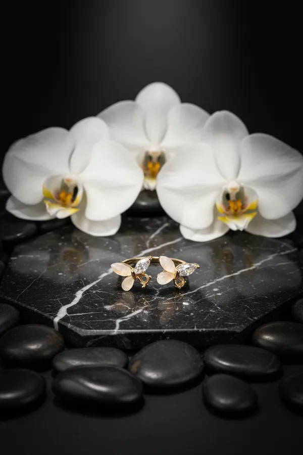 White_Elegant_Butterfly_Stud_Earrings_With_Crystal_And_Pearl_Petals_For_Women