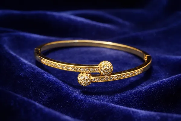 Gold_Plated_Crystal_Studded_Open_Cuff_Bracelet_With_Spherical_Ends_For_Women
