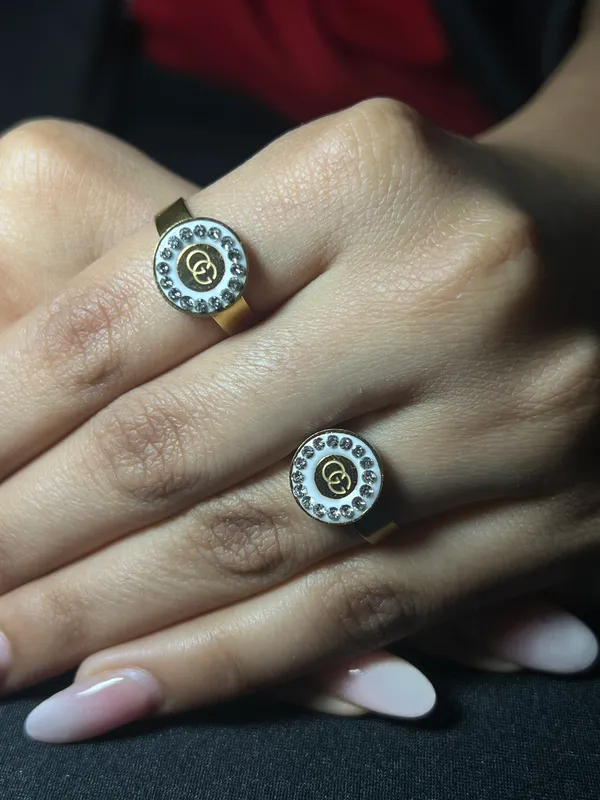 White_And_Light_Orange_Interlocking_Gg_Logo_Ring_With_Crystal_Border_Adjustable_Fashion_For_Women