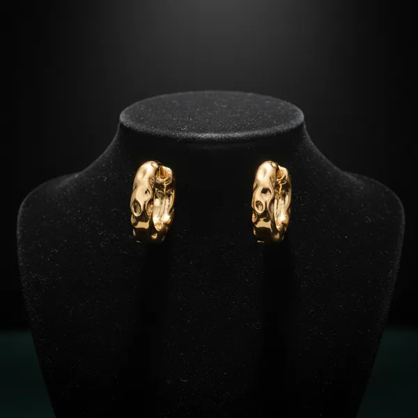 Golden_Twisted_Hoop_Earrings_For_Women
