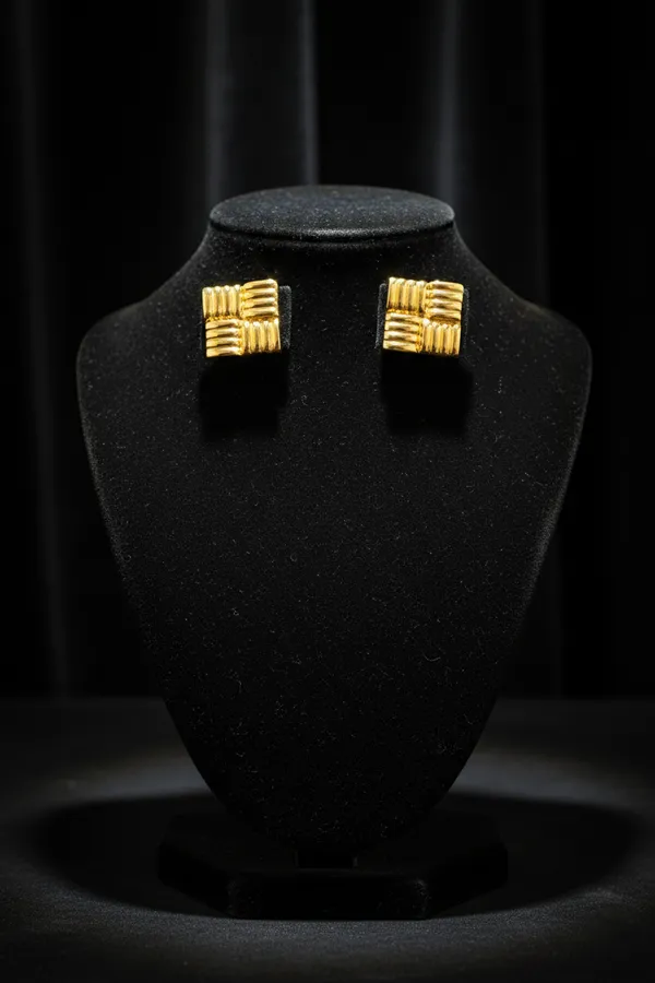 Golden_Textured_Square_Stud_Earrings_For_Women