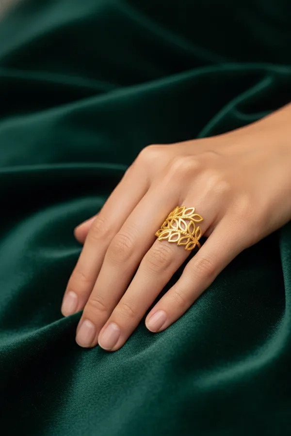 Gold_Plated_Leaf_Design_Ring_For_Women
