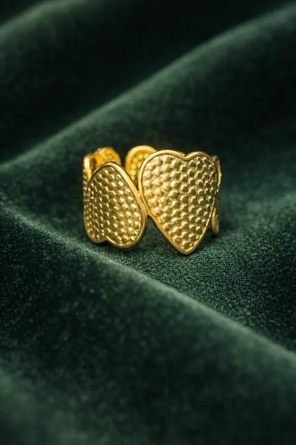 Gold_Plated_Heart_Textured_Statement_Ring_For_Women