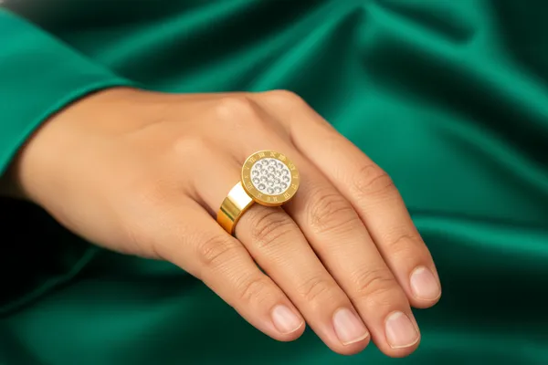 Gold_Plated_Roman_Numeral_Ring_With_Crystal_Center_For_Women