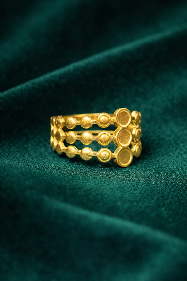 Golden_Triple_Row_Circular_Gold_Ring_For_Women