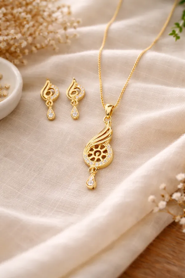 Golden_Peacock_Pendant_Necklace_Set_With_Matching_Earrings_For_Women