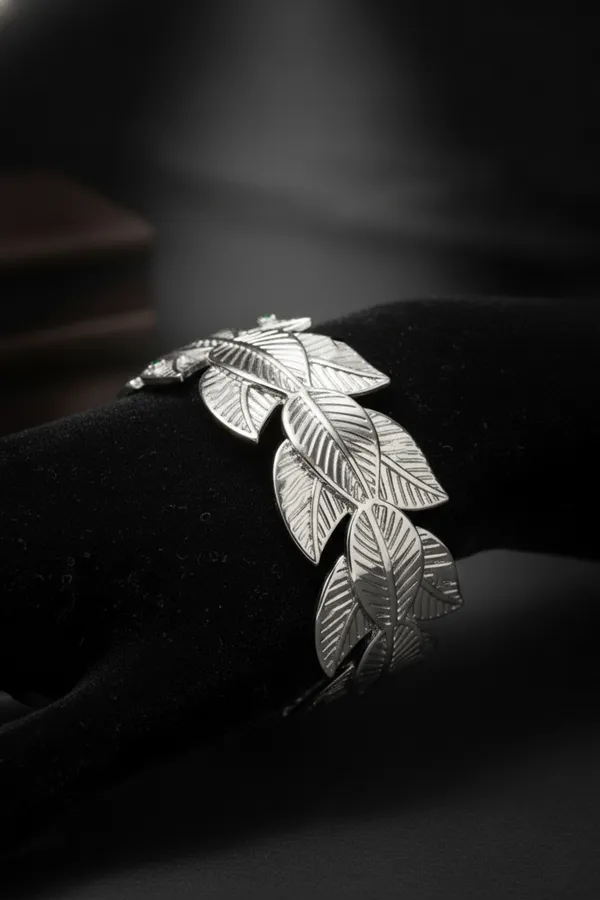 Silver_Elegant_Toned_Leaf_Design_Adjustable_Cuff_Bracelet_For_Women
