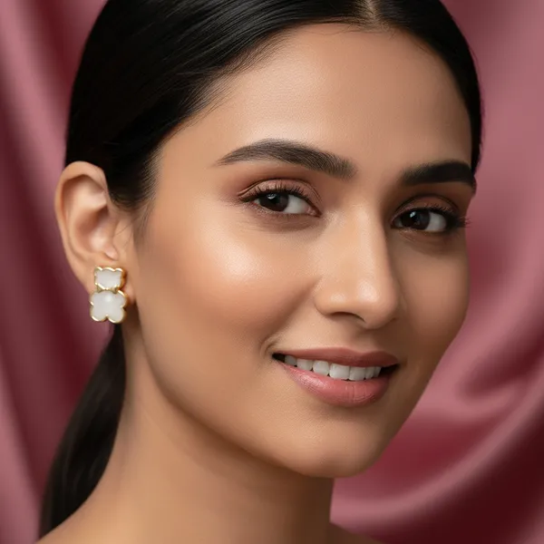 White_Cat_Shaped_Gold_Plated_Stud_Earrings_For_Women