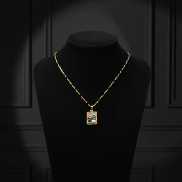 Multicolour_Elegant_Floral_Enamel_Pendant_Necklace_With_Gold_Chain_For_Women