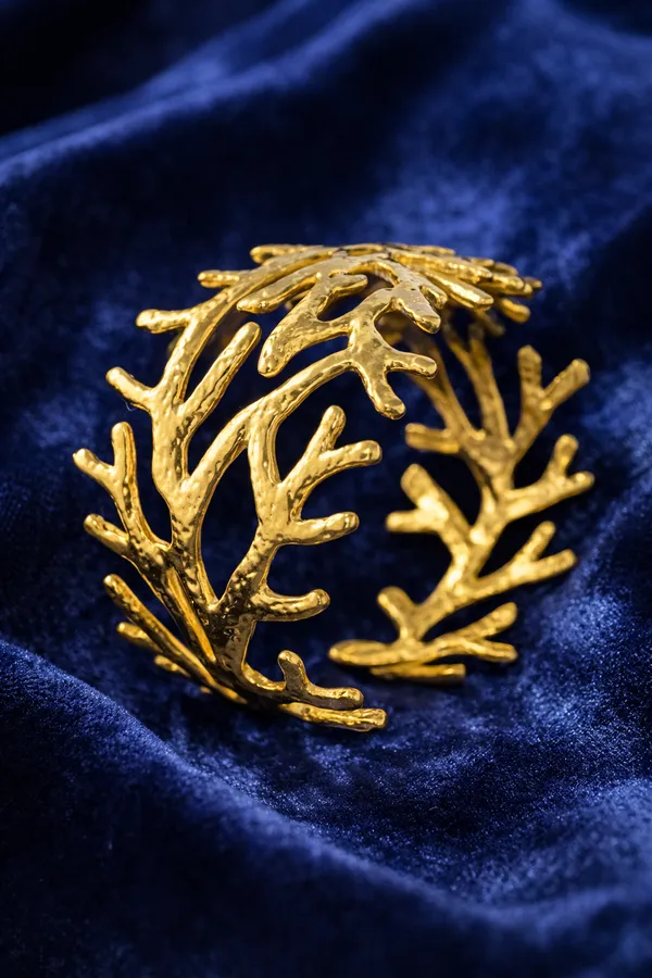 Golden_Coral_Branch_Cuff_Bracelet_For_Women