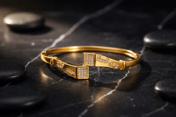 Gold_Plated_Designer_Geometric_Bangle_Bracelet_For_Women