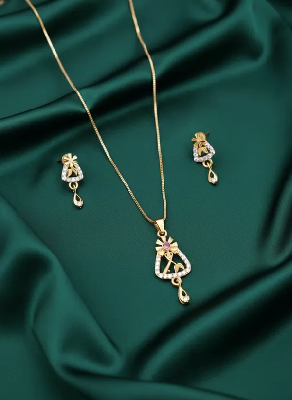 Gold_Plated_Triangle_Pendant_Necklace_Set_With_Earrings_For_Women