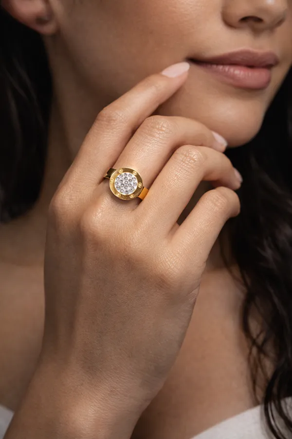 Golden_Elegant_Crystal_Studded_Statement_Ring_For_Women