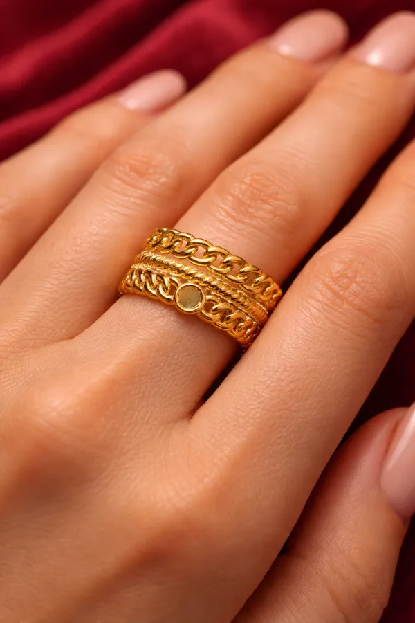 Golden_Layered_Gold_Chain_Ring_With_Decorative_Patterns_And_Stone_Accent_For_Women