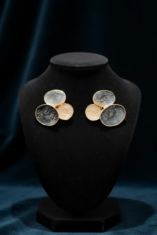White_Three_Stone_Textured_Resin_Stud_Earrings_With_Gold_Trim_For_Women