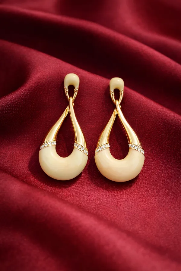 White_Elegant_Cream_Drop_Earrings_With_Gold_Accents_And_Crystal_Embellishments_For_Women