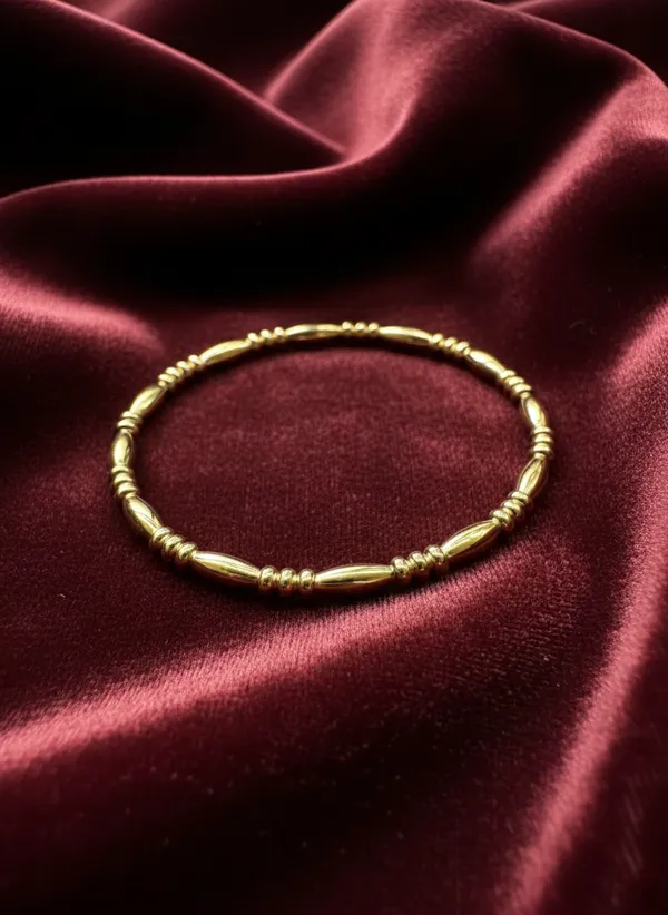 Golden_Beaded_Stretch_Bracelet_For_Women