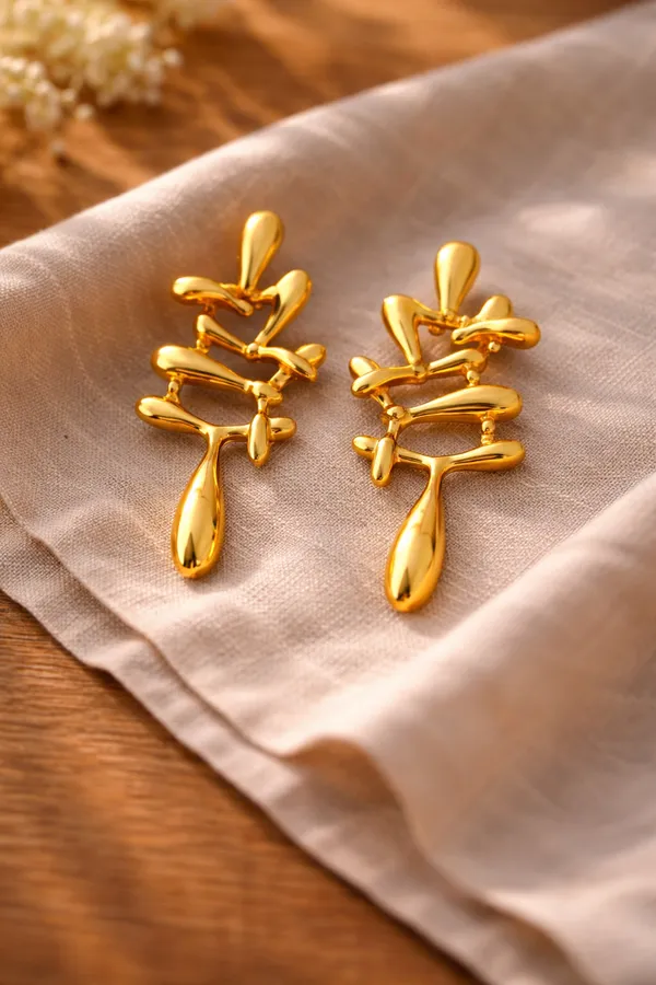 Gold_Plated_Geometric_Drop_Earrings_For_Women